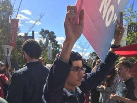 «Αν δεν αντισταθείς σε κάτι, θα υποχωρείς στα πάντα»