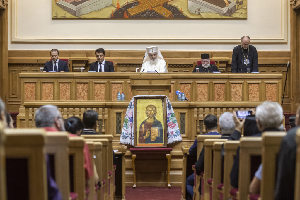 Patriarch Daniel urges immediate action to save the Romanian village