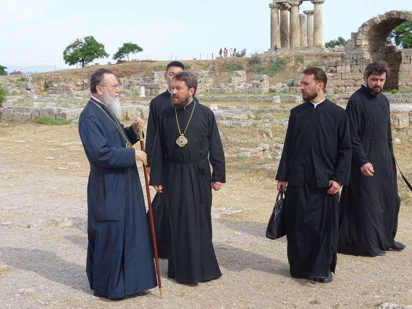 Russian Church delegation,led by Metropolitan Hilarion, visits Corinth – the path of the Apostle Paul Inb