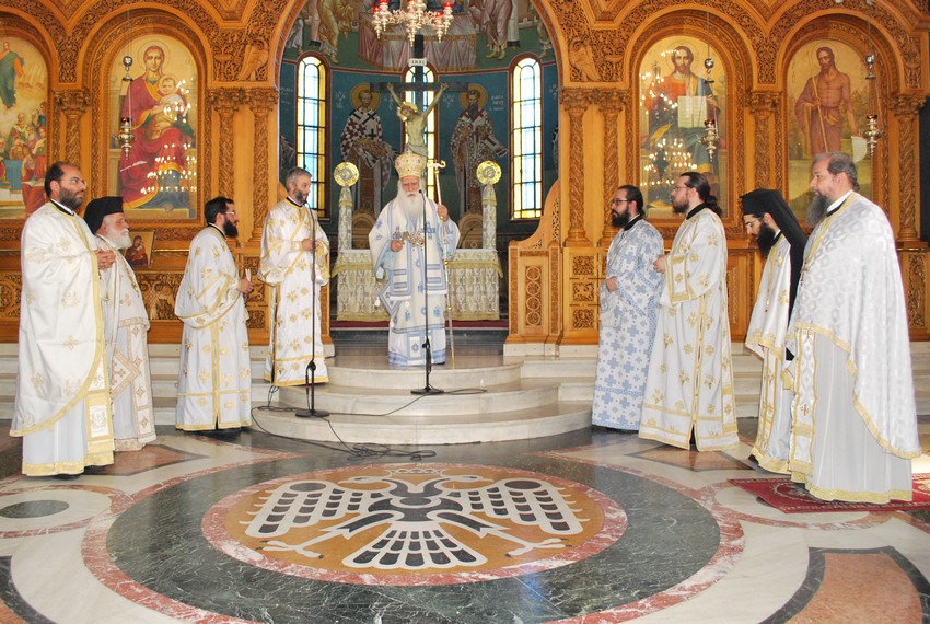 Χειροτονία Διακόνου στη Μητρόπολη Νέας Σμύρνης