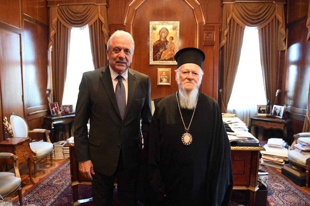 Στον Οικ. Πατριάρχη ο Ευρωπαίος Επίτροπος Δημ. Αβραμόπουλος