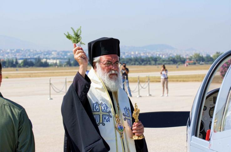 Η Τελετή παραλαβής αεροσκαφών στη Δεκέλεια