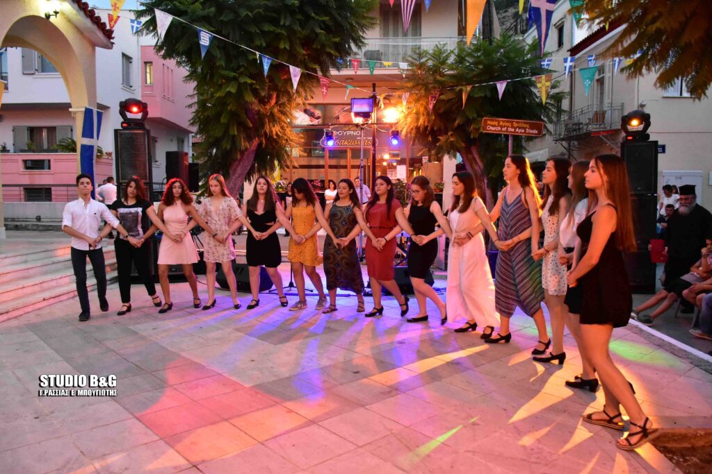 Πολιτιστική εκδήλωση στην λήξη των εορτασμών του Αγ. Πνεύματος στο Ναύπλιο