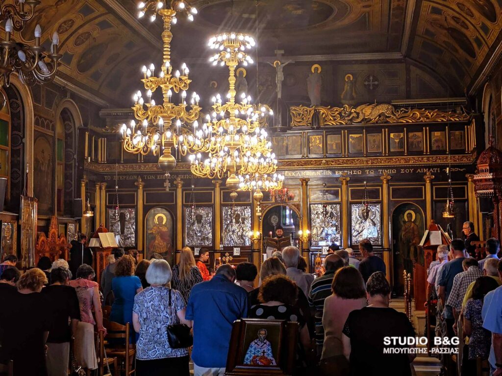 Η εορτή της Πεντηκοστής στην Πρόνοια Ναυπλίου