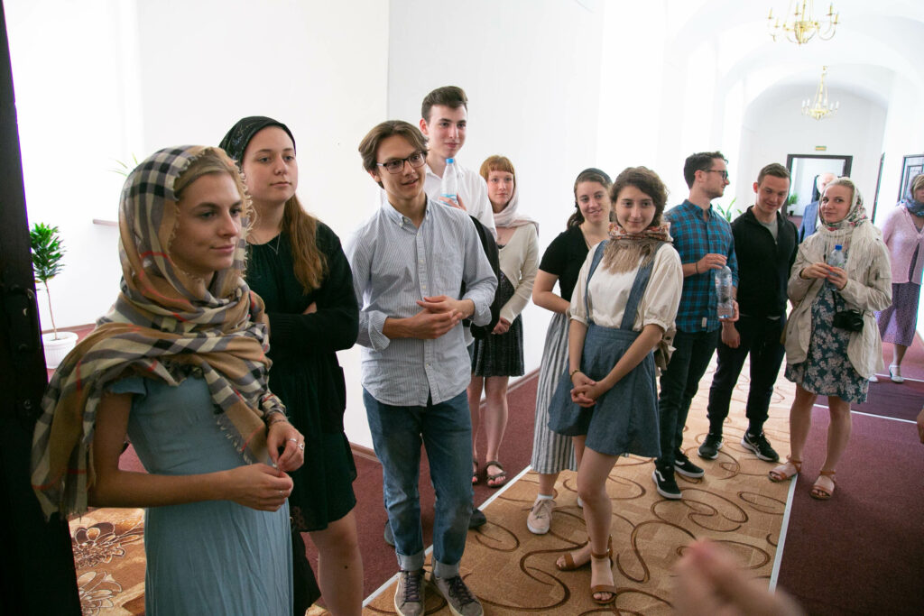 В МИНСКОЙ ДУХОВНОЙ СЕМИНАРИИ СОСТОЯЛАСЬ ВСТРЕЧА СТУДЕНТОВ С ПРАВОСЛАВНОЙ МОЛОДЕЖЬЮ ИЗ США