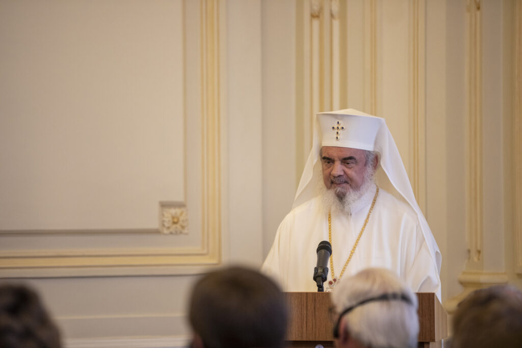 Patriarhul României: Statul democratic neutru şi cultele religioase autonome cooperează pentru binele societăţii în general