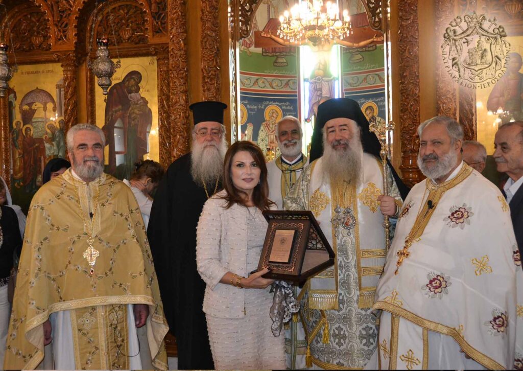 سيادة المطران خريستوفورس يترأس قداس احد القديسين ويرفع الصلاة لأجل نورسات وتيلي لوميار