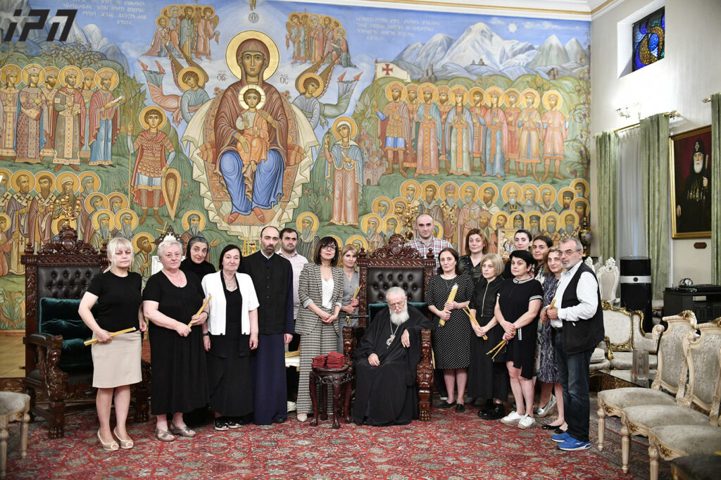 გამომცემლობა „პალიტრა L“-მა „ლოცვანის“ მეორე ტირაჟი გამოუშვა