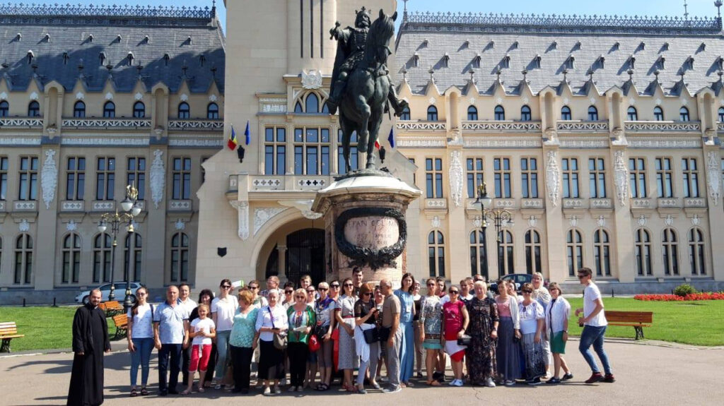 Elevii și profesorii români din Comrat au vizitat românii de pe cealaltă parte a Prutului