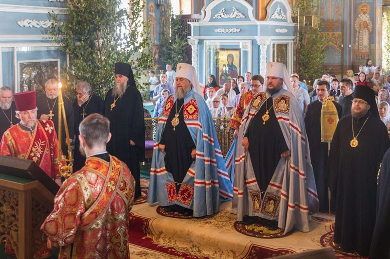 Митрополит Астанайский и Казахстанский Александр возглавил торжества по случаю 275-летия учреждения Костромской епархии