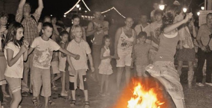 Το έθιμο του Άϊ Γιάννη του Κλήδονα