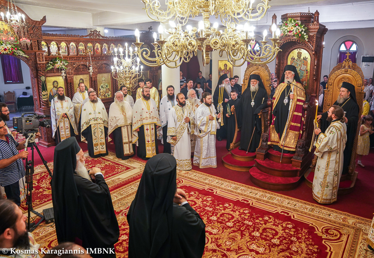 Πολυαρχιερατικός Εσπερινός στον Ι.Ν. Αγίου Λουκά στη Βέροια