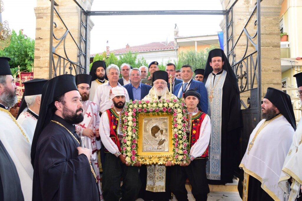 Στο Σουφλί η Ιερά Εικόνα της Παναγίας της Κοσμοσώτειρας