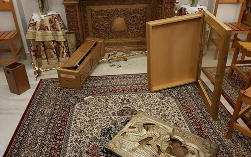 Ιερόσυλοι διέρρηξαν ναούς σε Λέσβο και Ηλεία