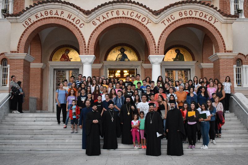 Τους Καθηγητές του Κοινωνικού Φροντιστηρίου ευχαρίστησε ο Μητρ. Μαρωνείας