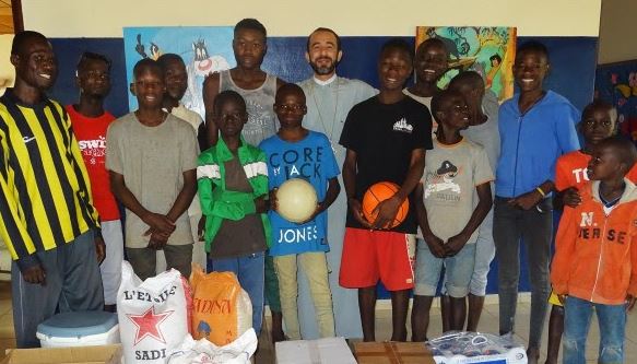 Επίσκεψη σε ιδρύματα στο Dolisie από τον Μητρ. Μπραζαβίλ