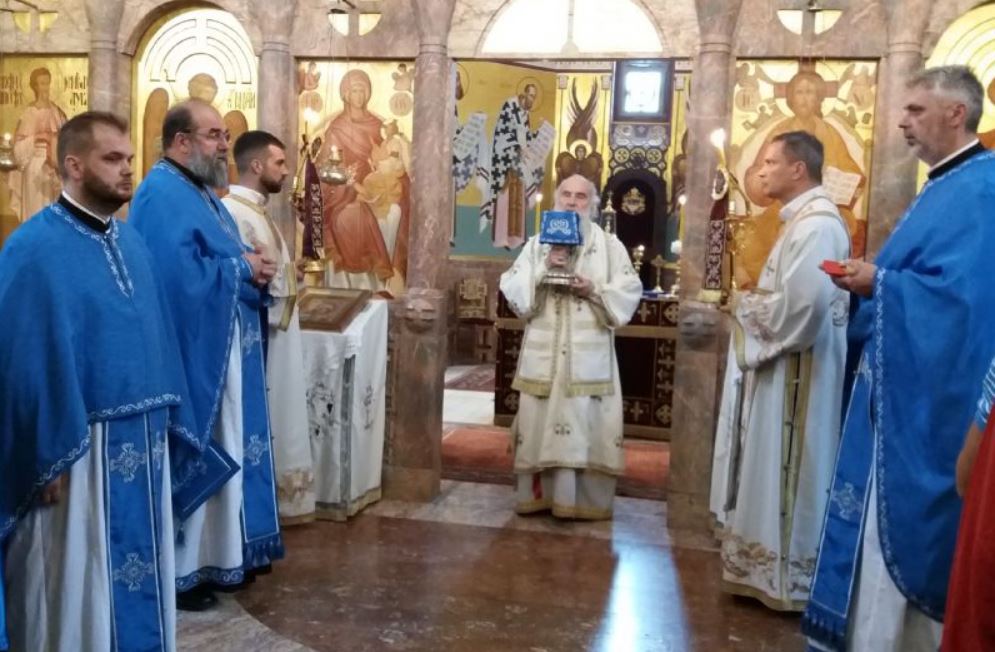 Патријарх Иринеј: “Вера нас узвишава ка Богу”