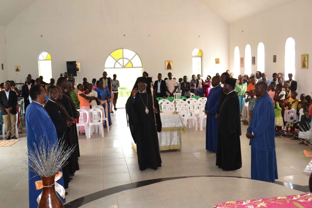 Uganda: Met. Jonah Lwanga of Kampala , Met. Innocentios Byakatonda of Burundi and Rwanda and His Grace Bishop Silvestros Kisitu of Gulu and Eastern Uganda presided over holy Liturgy at St. Spyridon Orthodox Parish – Luguzi