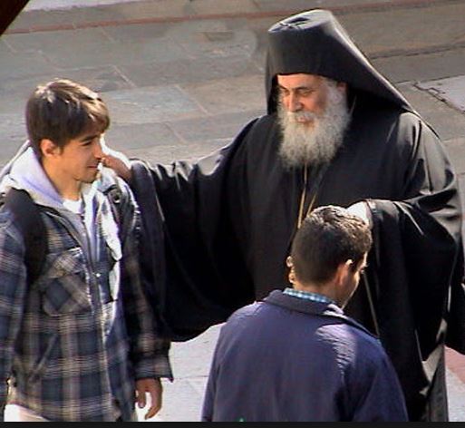 “Η τελεία χριστιανική αγάπη είναι καθολική, είναι αγάπη προς όλους, και προς τους εχθρούς μας ακόμη”