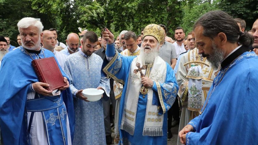 НАЈАВА: Патријарх Иринеј на Петровдан богослужи у Топчидеру