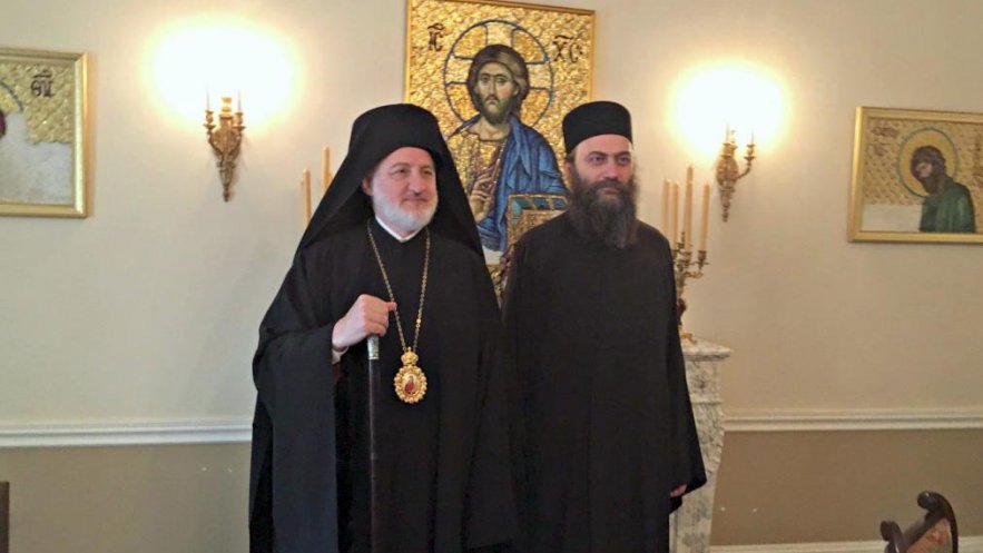 Игуман Хиландара сусрео се са новим Архиепископом америчким Елпидофором