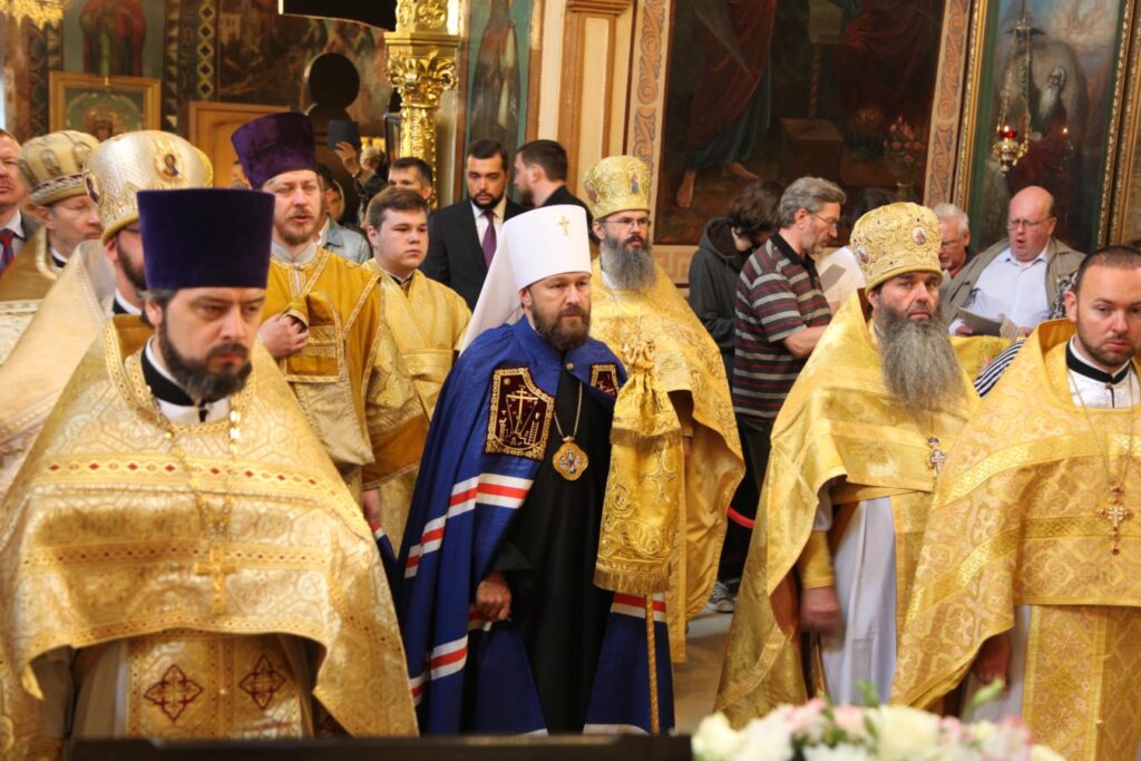 Митрополит волоколамски Иларион богослужио у Подворју Српске Православне Цркве у Москви