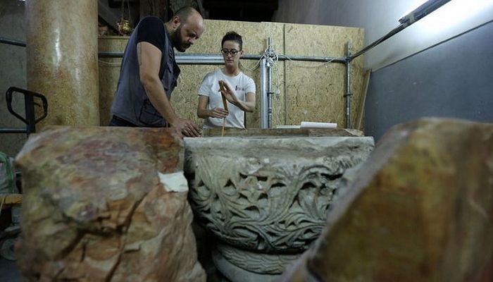 В ХРАМЕ РОЖДЕСТВА ХРИСТОВА ОБНАРУЖИЛИ 1500-ЛЕТНЮЮ КУПЕЛЬ ДЛЯ КРЕЩЕНИЯ