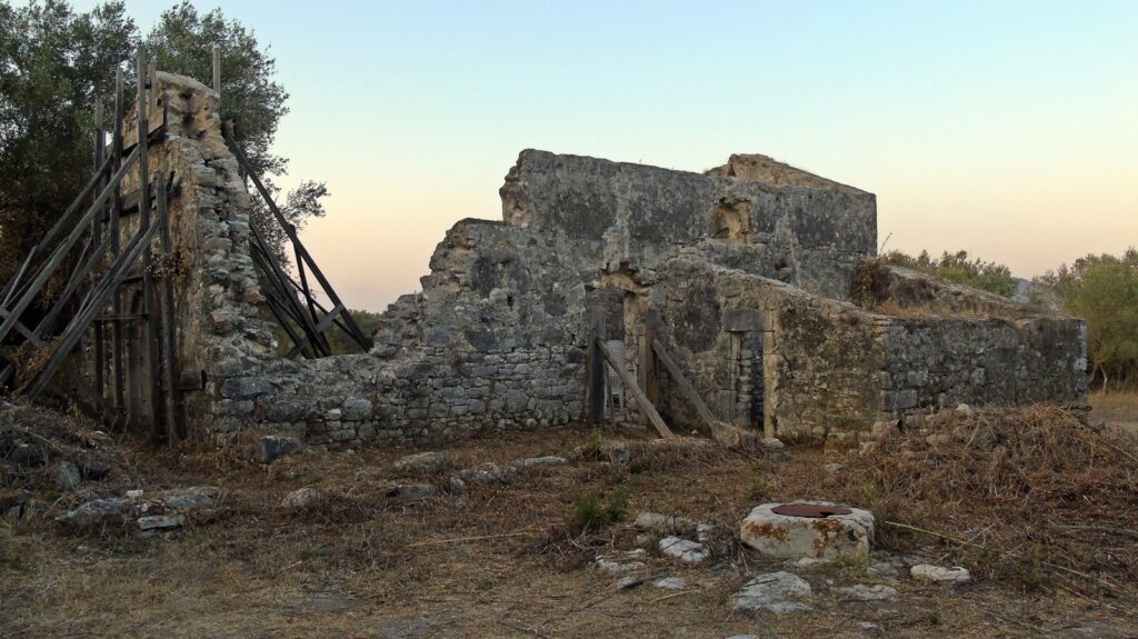 Υπαίθρια αγρυπνία σε ερειπωμένο ναό!