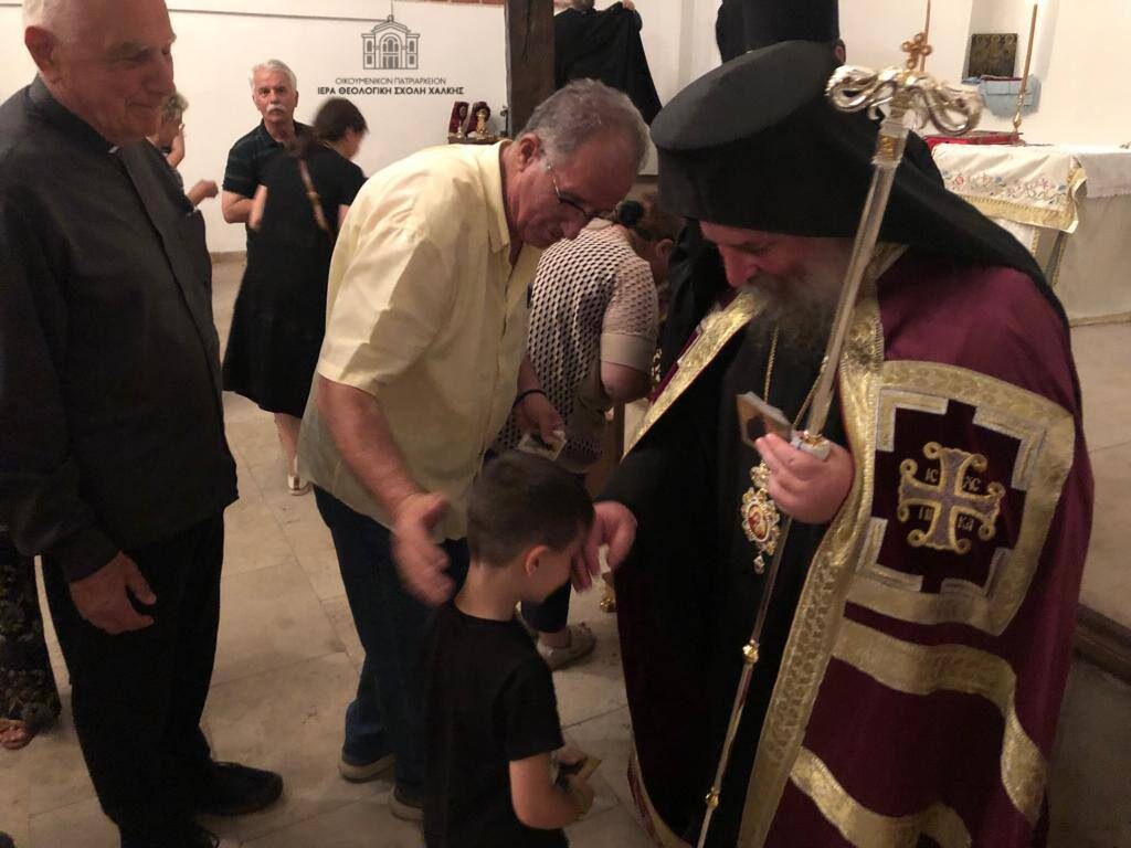 Συγκίνηση στον ιστορικό ναό στην Απολλωνιάδα της Προύσης