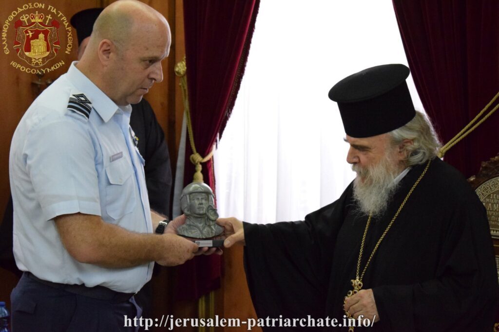 Hellenic Air Force delegation visits Jerusalem Patriarchate