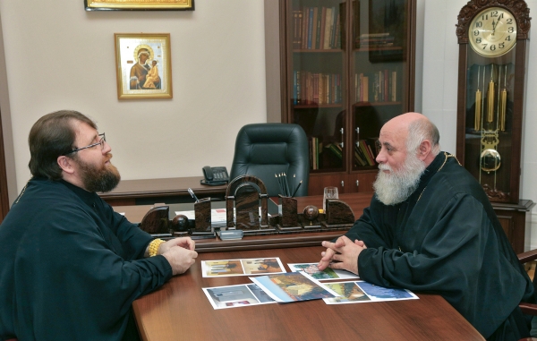 В Финансово-хозяйственном управлении обсудили вопросы реставрации храмов Черняховской епархии