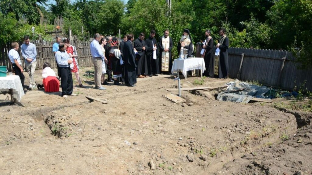 Episcopul de Bălți se alătură inițiativei ASCOR: „Împreună ridicăm o casă”