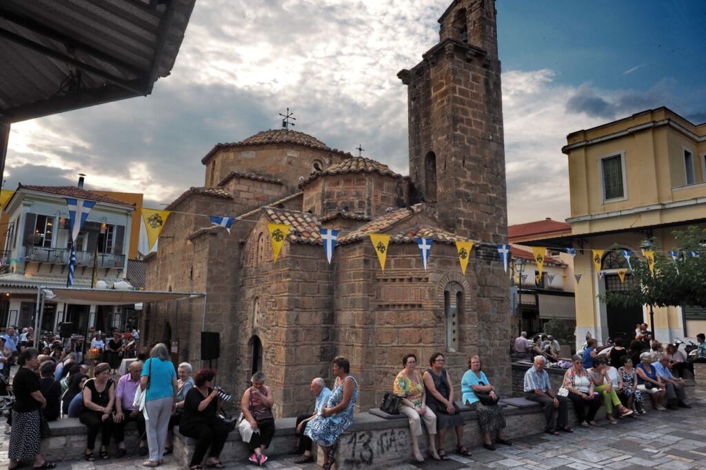 Οι 12 Απόστολοι και η προσωπική επανάσταση του καθενός