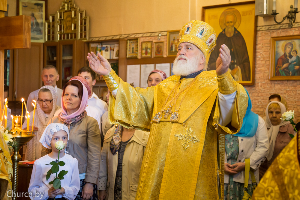 В день памяти равноапостольной великой княгини Ольги митрополит Павел совершил Божественную литургию в Ольгинском храме столицы