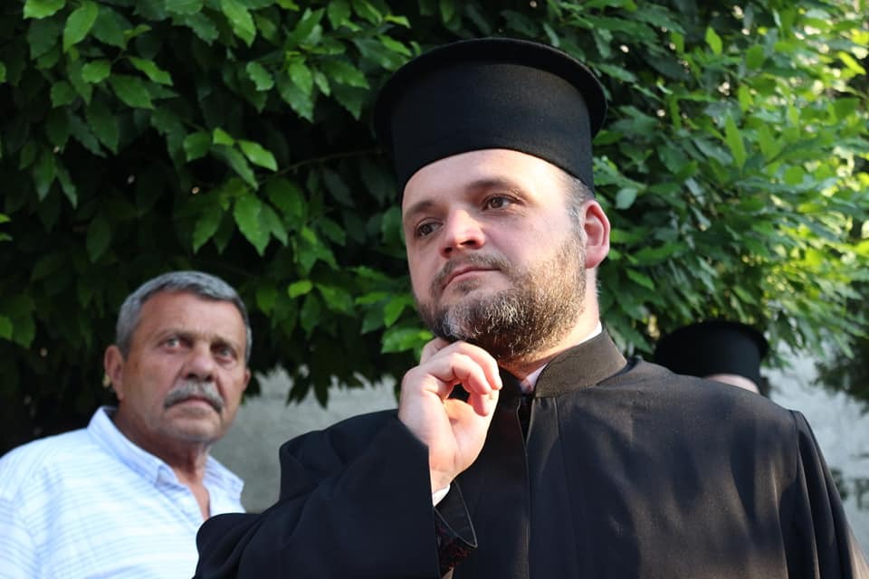 Interviu cu parohul românilor din Istanbul: Frumusețea și roadele misiunii fac provocările lipsite de importanță