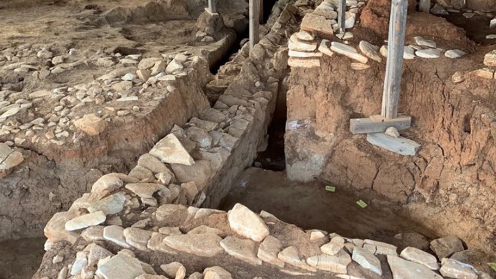 Με σημαντικά ευρήματα ολοκληρώθηκε η 10η ανασκαφική περίοδος στην Κουτρουλού Μαγούλα