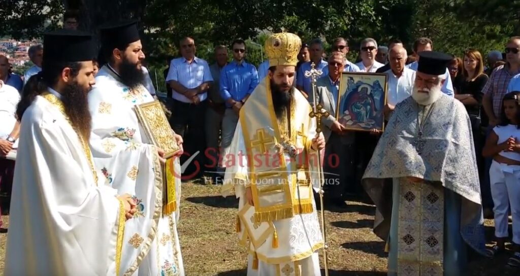 O Σιατίστης Αθανάσιος στο ξωκλήσι του Αϊ Λιά