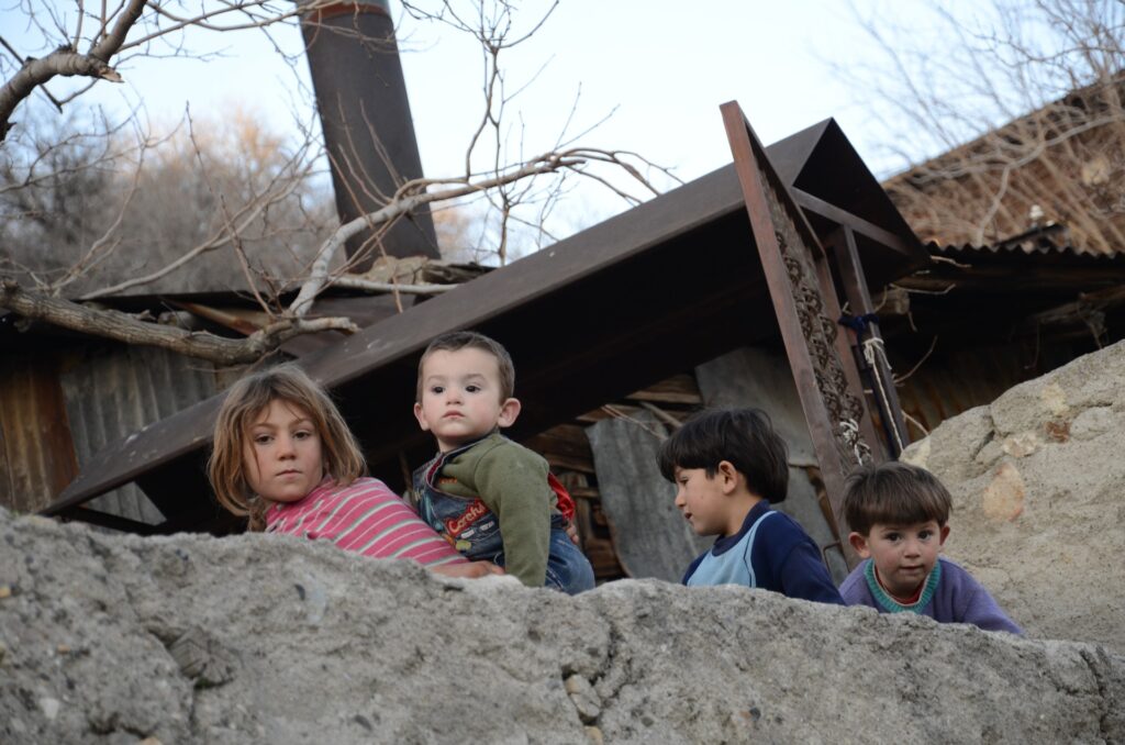 Ανθρωπιστική κρίση στο Κοσσυφοπέδιο- Κραυγή αγωνίας από την Ορθόδοξη Εκκλησία