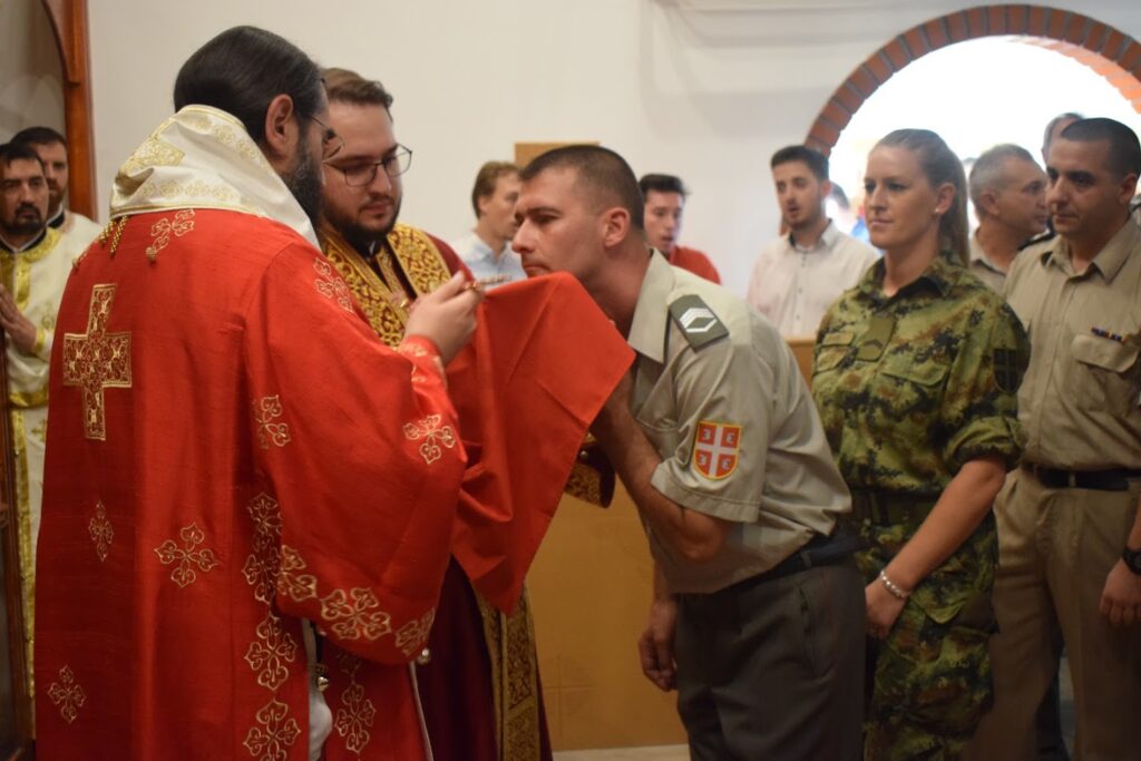 Слава Мешовите артиљеријске бригаде у Нишу