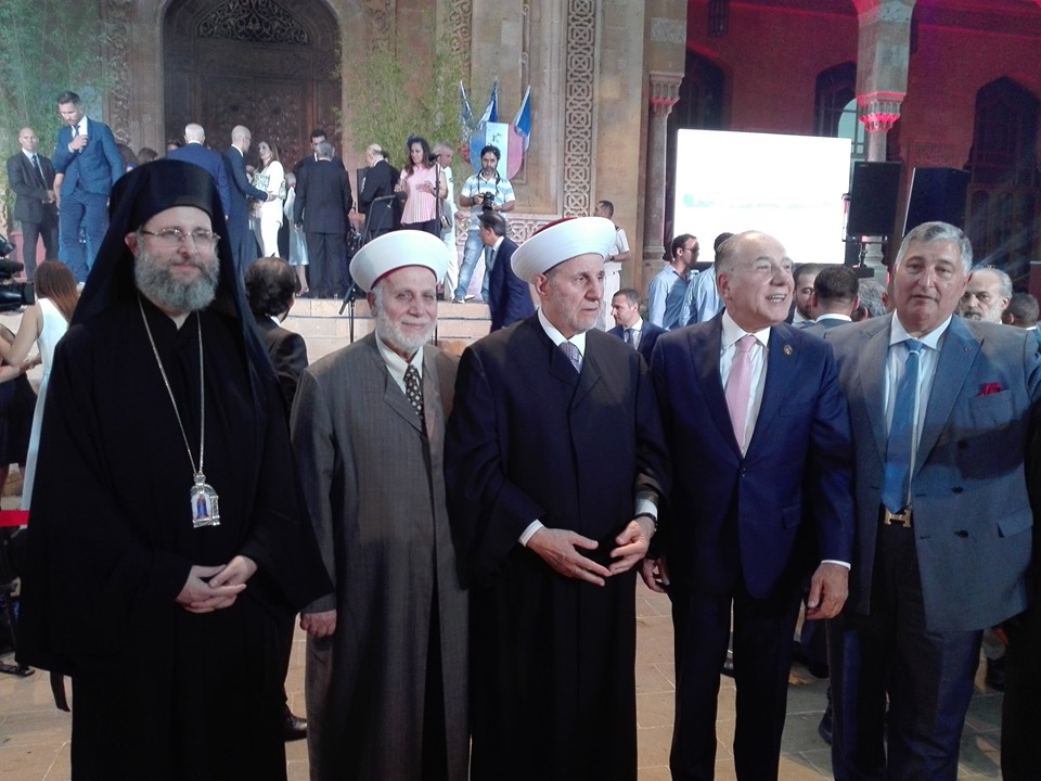 العيد الوطني للجمهورية الفرنسية في قصر الصنوبر