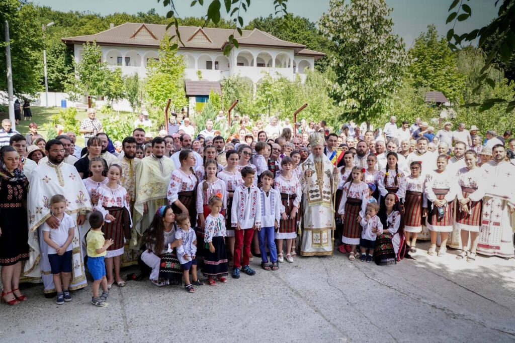 Cele mai frumoase imagini de la hramul Μănăstirii gălățene Toflea