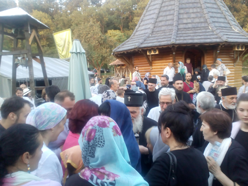 Монашење у манастиру Пресвете Богородице Тројеручице