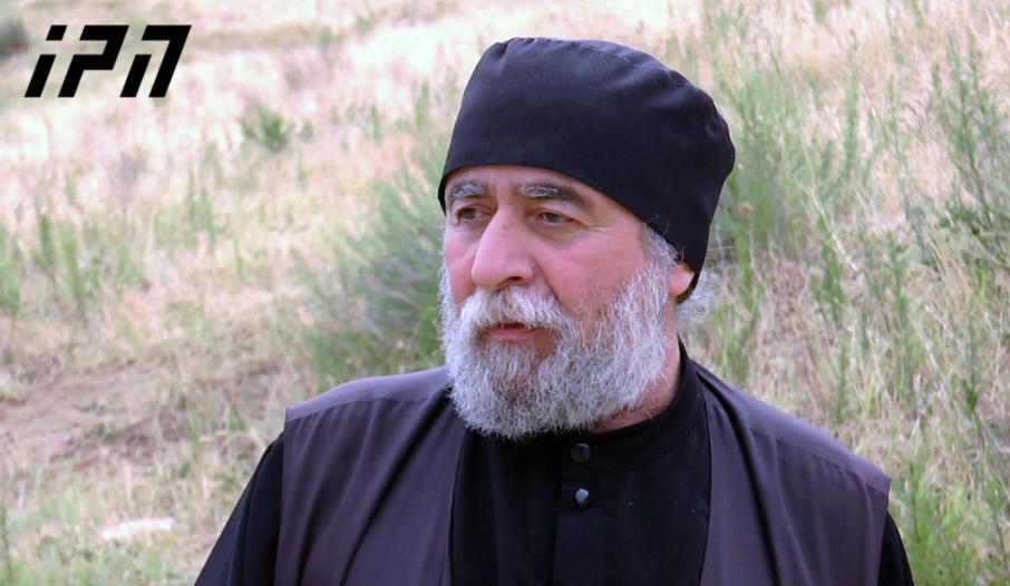 მორჩილი ზაზა – უდაბნოს მონასტერი არის ჩვენს მხარეს, ასე, რომ ეს არის მონასტრის ძალით დაკავება