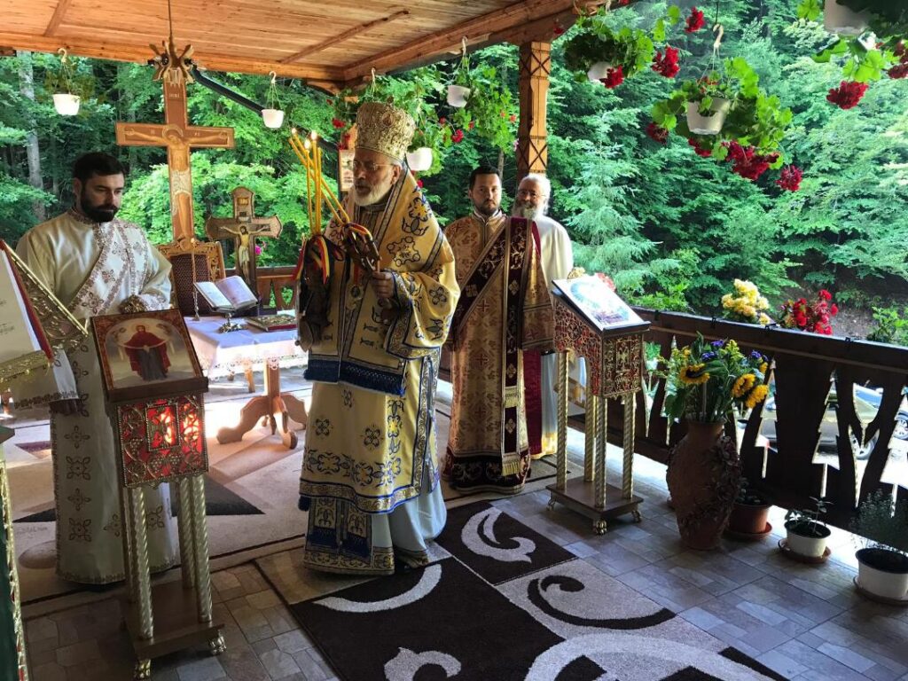 Arhiepiscopul Calinic despre raportul dintre binecuvântările lui Dumnezeu și recunoștință