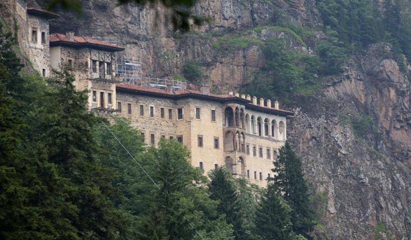 Ρεκόρ προσκυνητών στην Παναγία Σουμελά