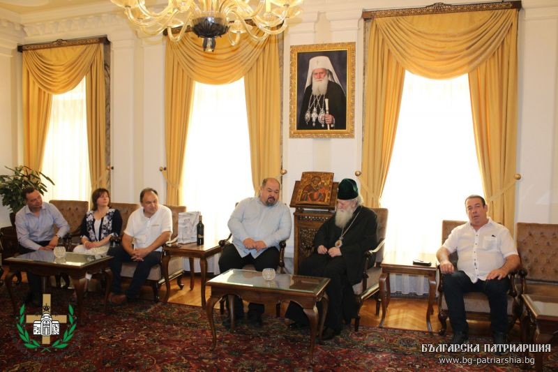 Στον Πατρ. Νεόφυτο το νέο Δ.Σ. της Θεολογικής Σχολής Σόφιας