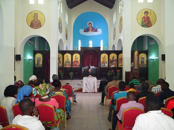 Στην Αγία Φωτεινή του Pointe -Noire