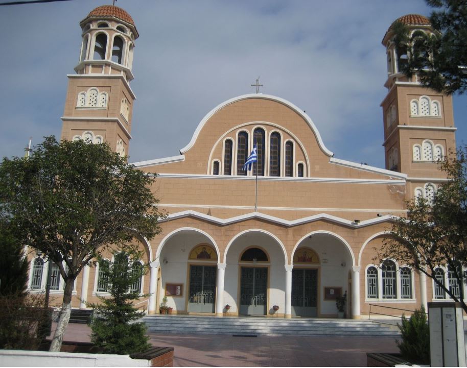 Πανηγυρίζει ο Ιερός Ναός Αγίας Κυριακής Αλεξανδρουπόλεως