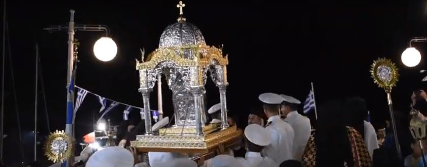 Η Τήνος “υποκλίθηκε” στην Αγία Πελαγία- βίντεο