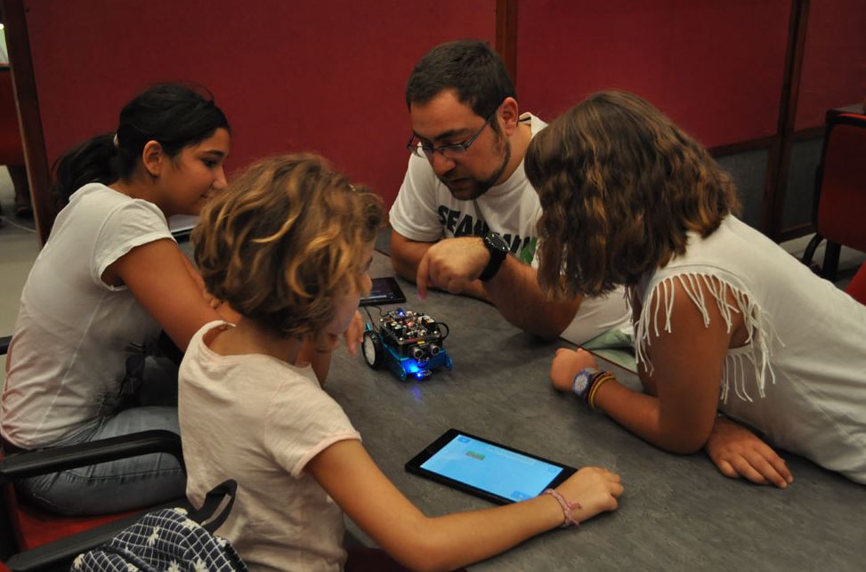 Πρόγραμμα Ρομποτικής για παιδιά στην Ορθόδοξο Ακαδημία Κρήτης